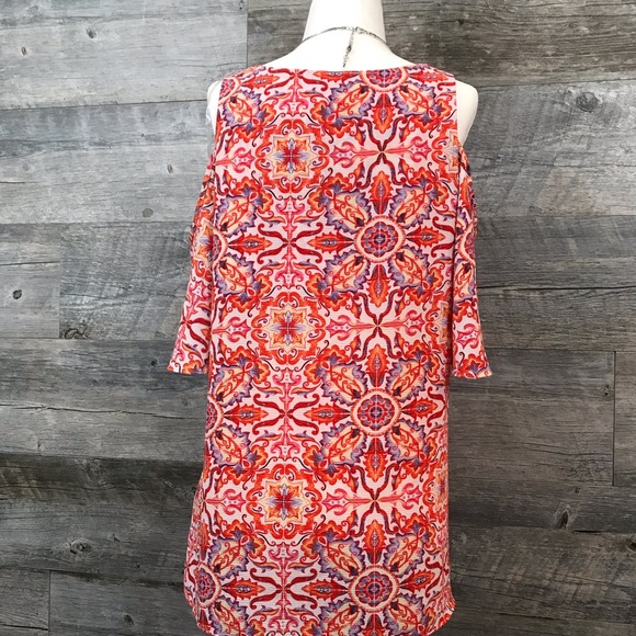 Counterparts Top Blouse Cold Shoulder Print - Picture 5 of 6